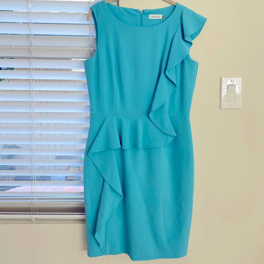 Calvin Klein size 10 cocktail dress in blue
